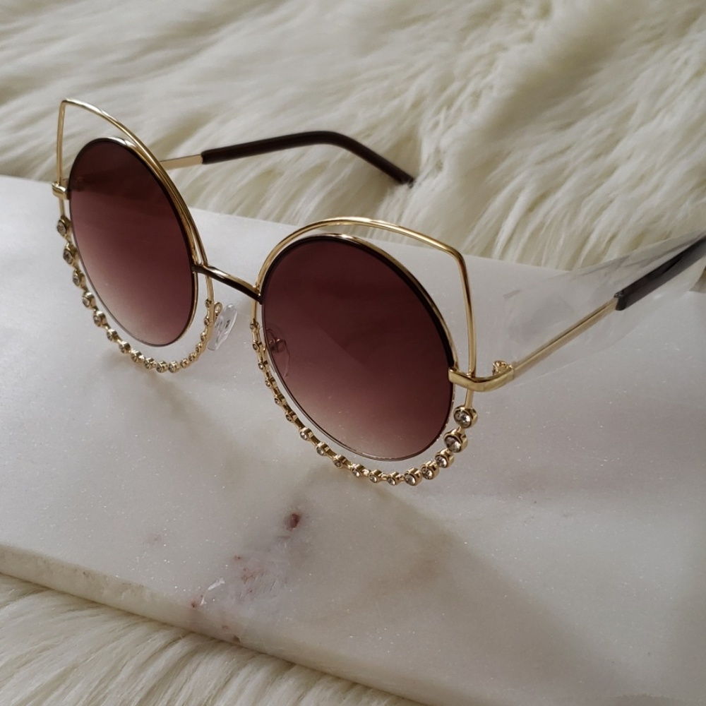 New 🎅 Luxury Rhinestone Cateye Sunglasses - Picture 6 of 8